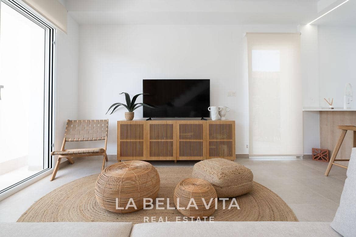 3 makuuhuone Huvila myytävänä paikassa Pilar de la Horadada mukana uima-altaan - 439 000 € (Ref: 9335210)