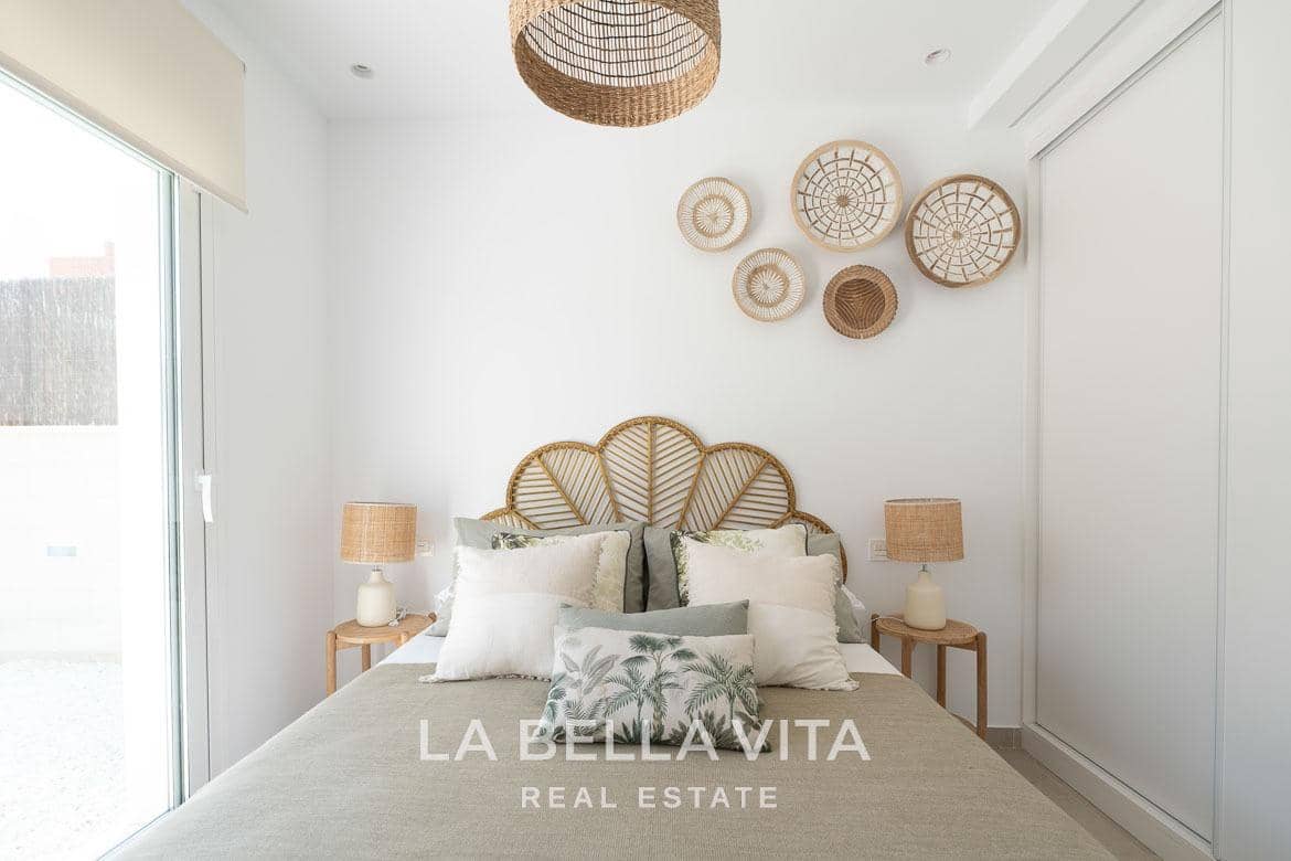 3 makuuhuone Huvila myytävänä paikassa Pilar de la Horadada mukana uima-altaan - 439 000 € (Ref: 9335210)