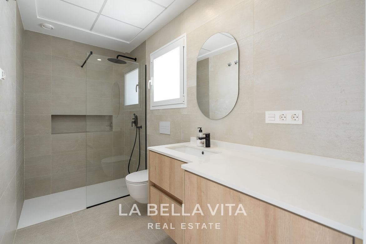 3 makuuhuone Huvila myytävänä paikassa Pilar de la Horadada mukana uima-altaan - 439 000 € (Ref: 9335210)