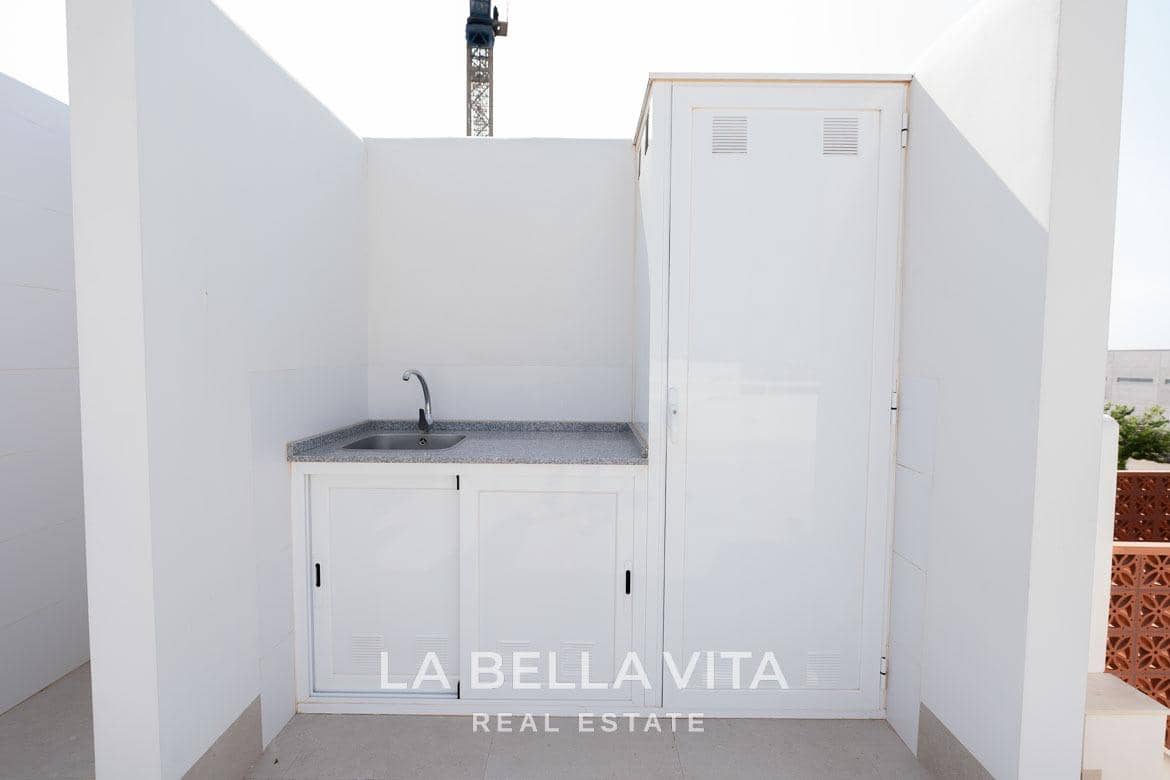 3 makuuhuone Huvila myytävänä paikassa Pilar de la Horadada mukana uima-altaan - 439 000 € (Ref: 9335210)