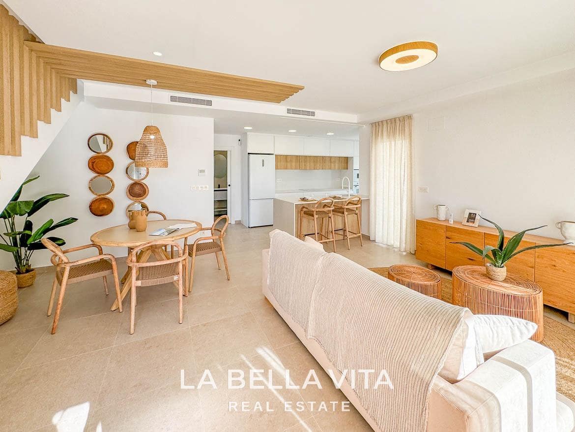 3 makuuhuone Huvila myytävänä paikassa Pilar de la Horadada mukana uima-altaan - 439 000 € (Ref: 9335210)