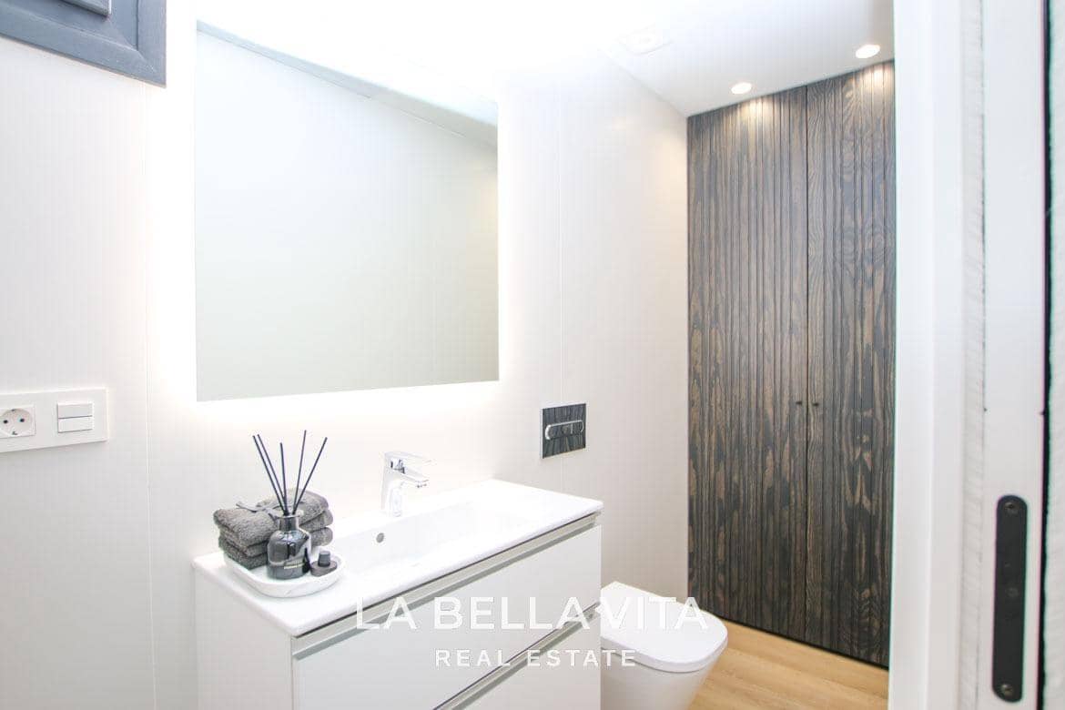 3 chambre Villa/Maison à vendre à Pilar de la Horadada avec piscine garage - 725 000 € (Ref: 9335211)