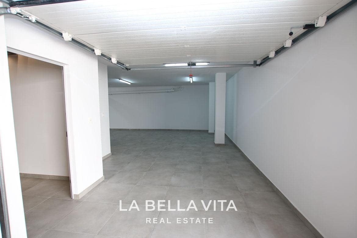 3 chambre Villa/Maison à vendre à Pilar de la Horadada avec piscine garage - 725 000 € (Ref: 9335211)