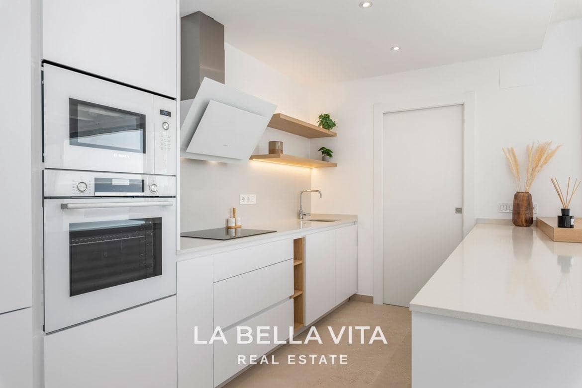 3 makuuhuone Huvila myytävänä paikassa Los Alcazares mukana uima-altaan - 499 900 € (Ref: 9335213)