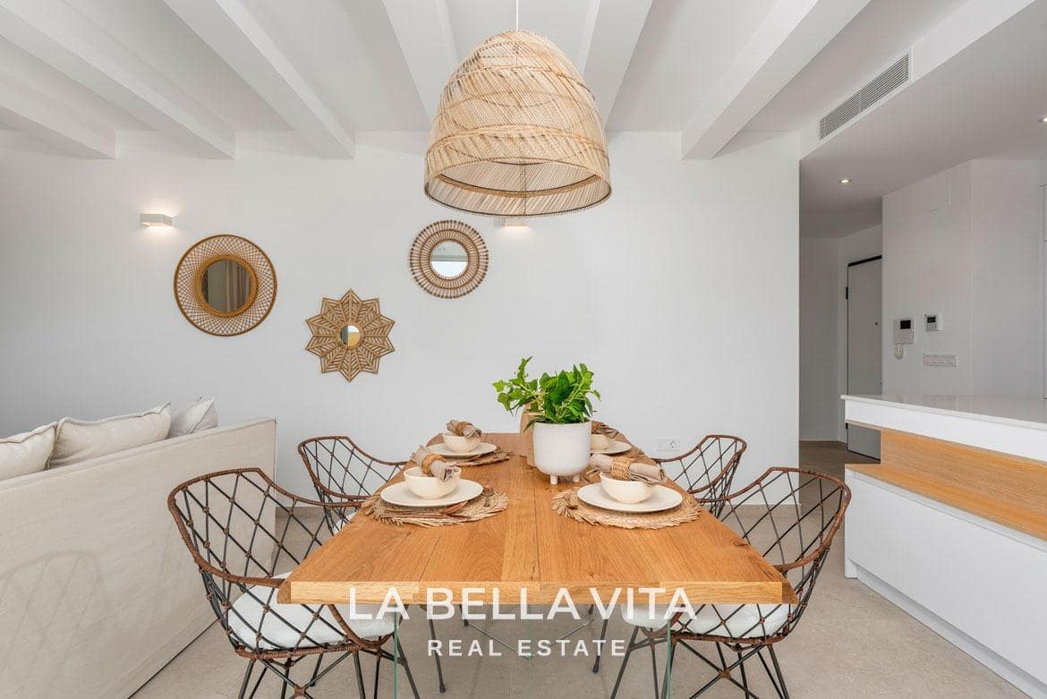 3 makuuhuone Huvila myytävänä paikassa Los Alcazares mukana uima-altaan - 499 900 € (Ref: 9335213)