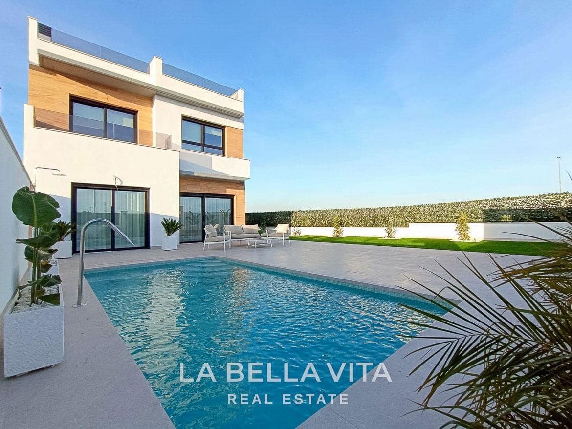 3 makuuhuone Rivitalo myytävänä paikassa Benijofar mukana uima-altaan - 449 000 € (Ref: 9335215)