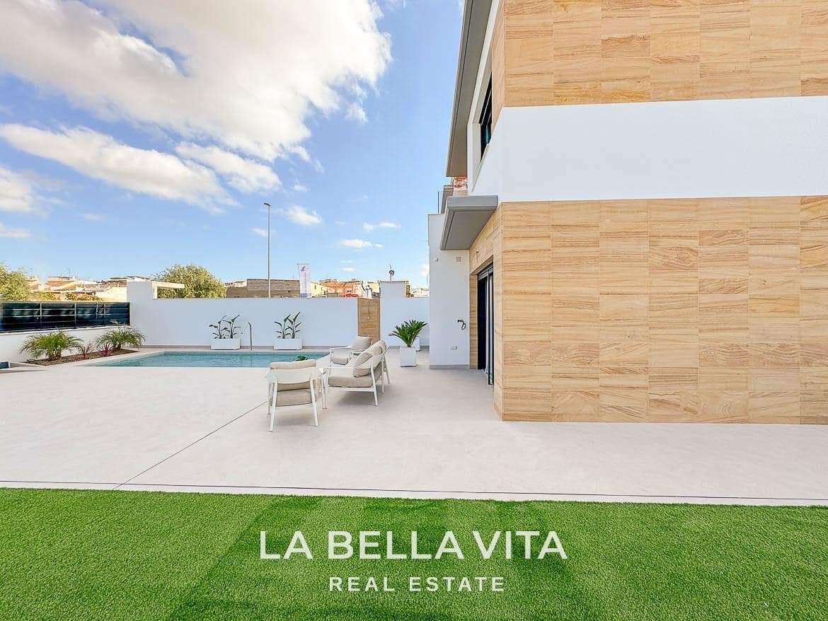 3 makuuhuone Rivitalo myytävänä paikassa Benijofar mukana uima-altaan - 449 000 € (Ref: 9335215)