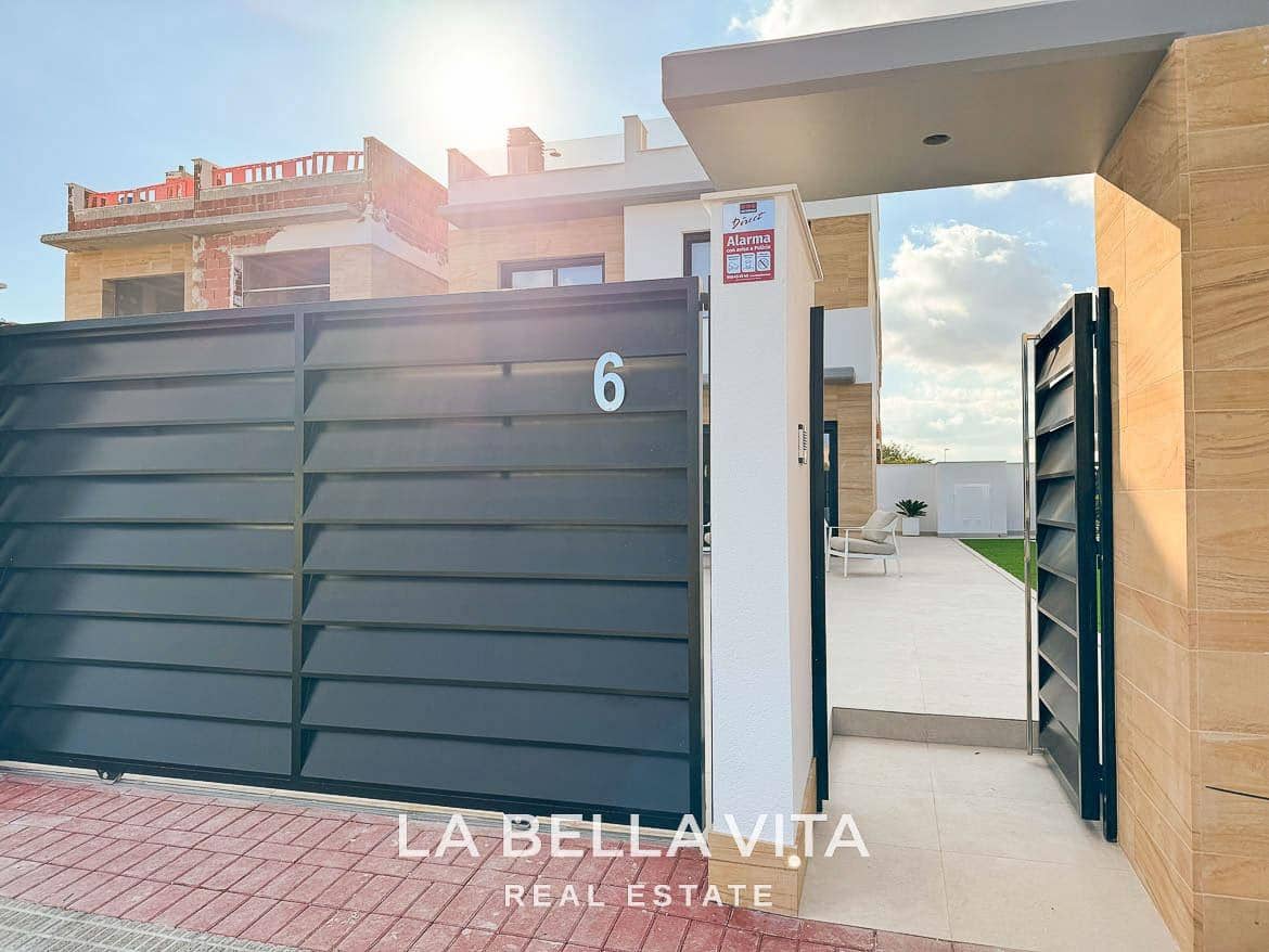 3 makuuhuone Rivitalo myytävänä paikassa Benijofar mukana uima-altaan - 449 000 € (Ref: 9335215)