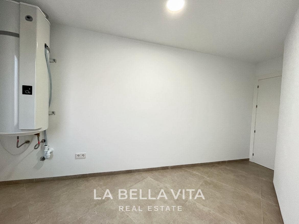 3 soveværelse Villa til salg i Los Cuarteros med swimmingpool - € 445.000 (Ref: 9335218)