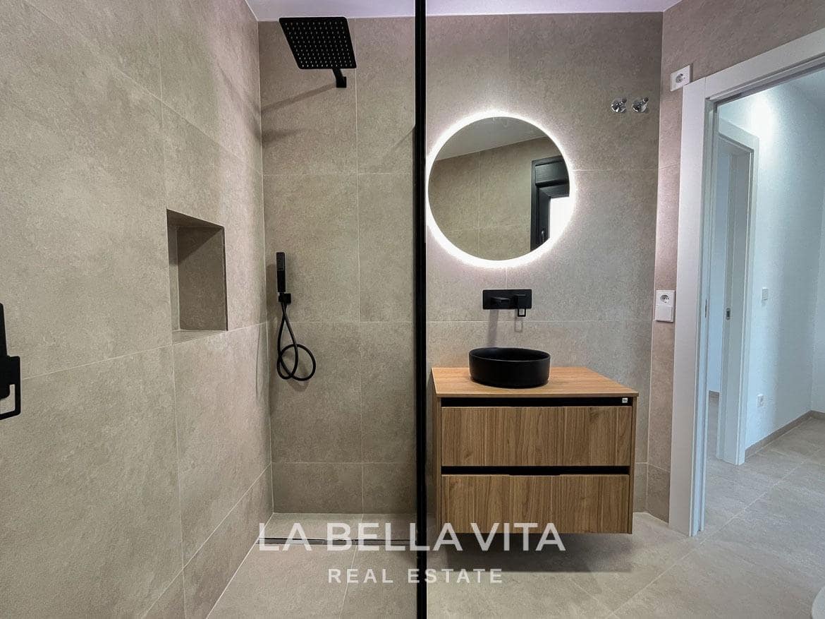 3 soveværelse Villa til salg i Los Cuarteros med swimmingpool - € 445.000 (Ref: 9335218)