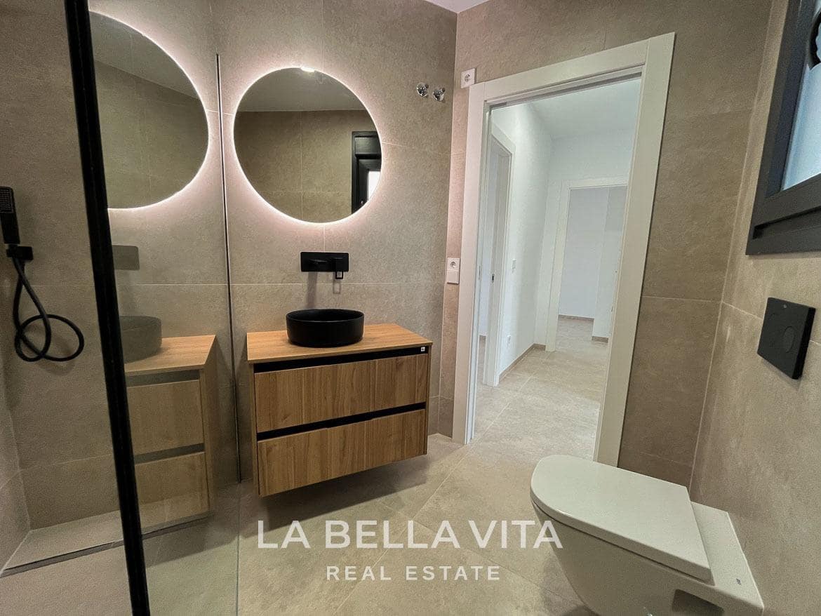 3 soveværelse Villa til salg i Los Cuarteros med swimmingpool - € 445.000 (Ref: 9335218)