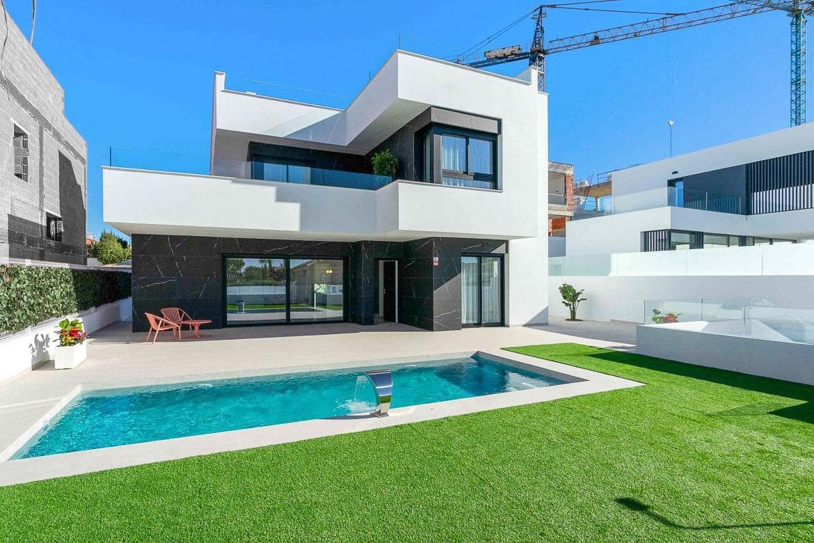 3 sypialnia Willa na sprzedaż w Benijofar z basenem - 549 000 € (Ref: 9335222)