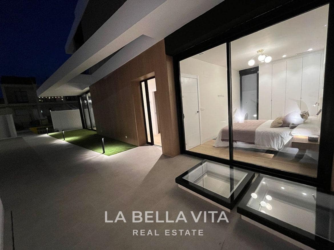 3 quarto Moradia para venda em El Mojon com piscina - 628 000 € (Ref: 9375226)