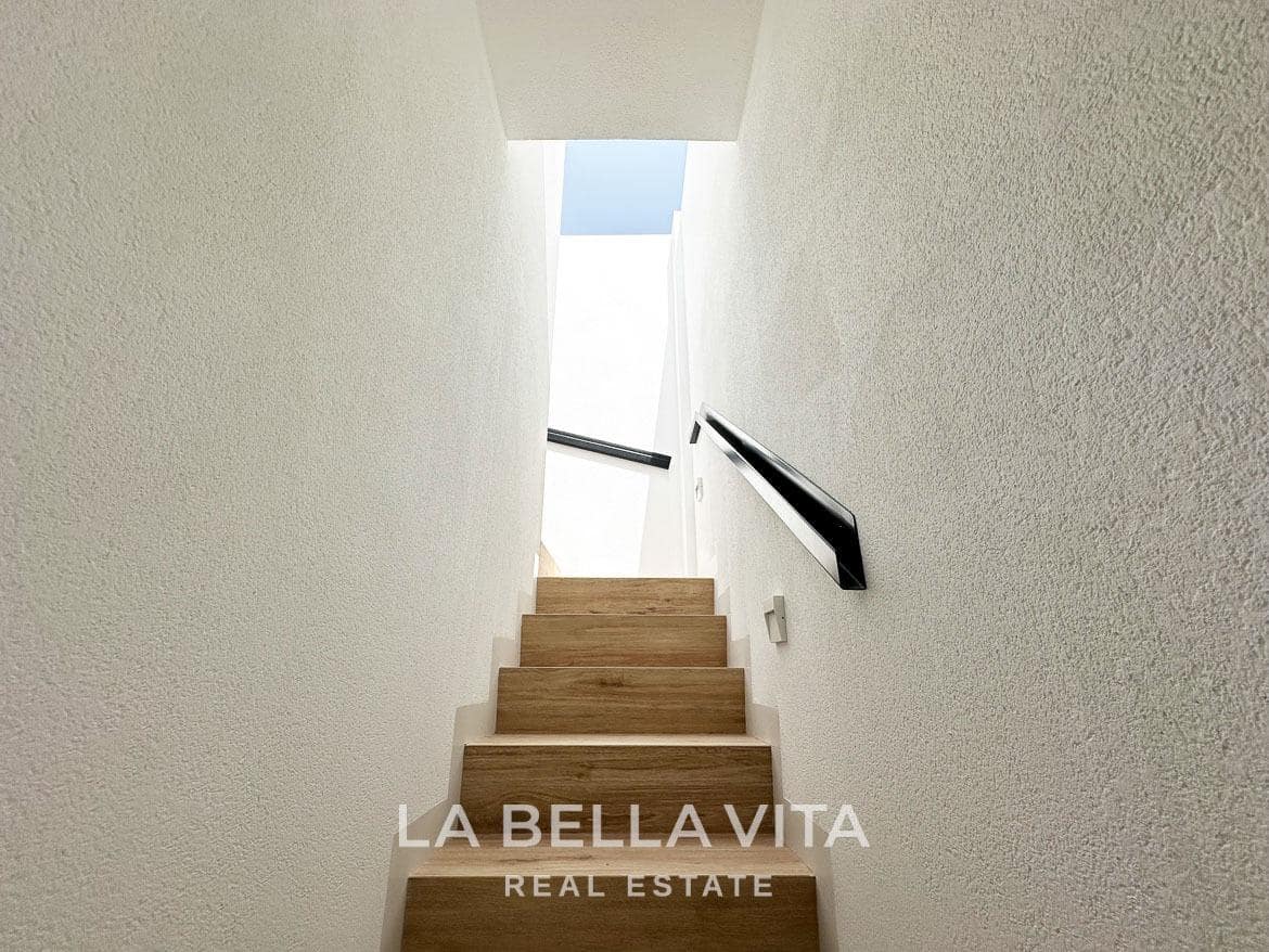 3 quarto Moradia para venda em El Mojon com piscina - 628 000 € (Ref: 9375226)