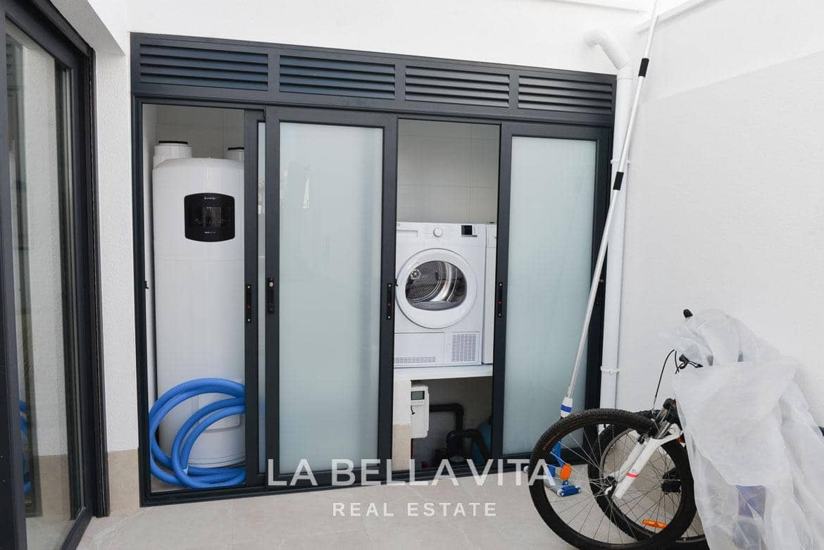 3 sypialnia Willa na sprzedaż w San Pedro del Pinatar z basenem - 439 000 € (Ref: 9375229)