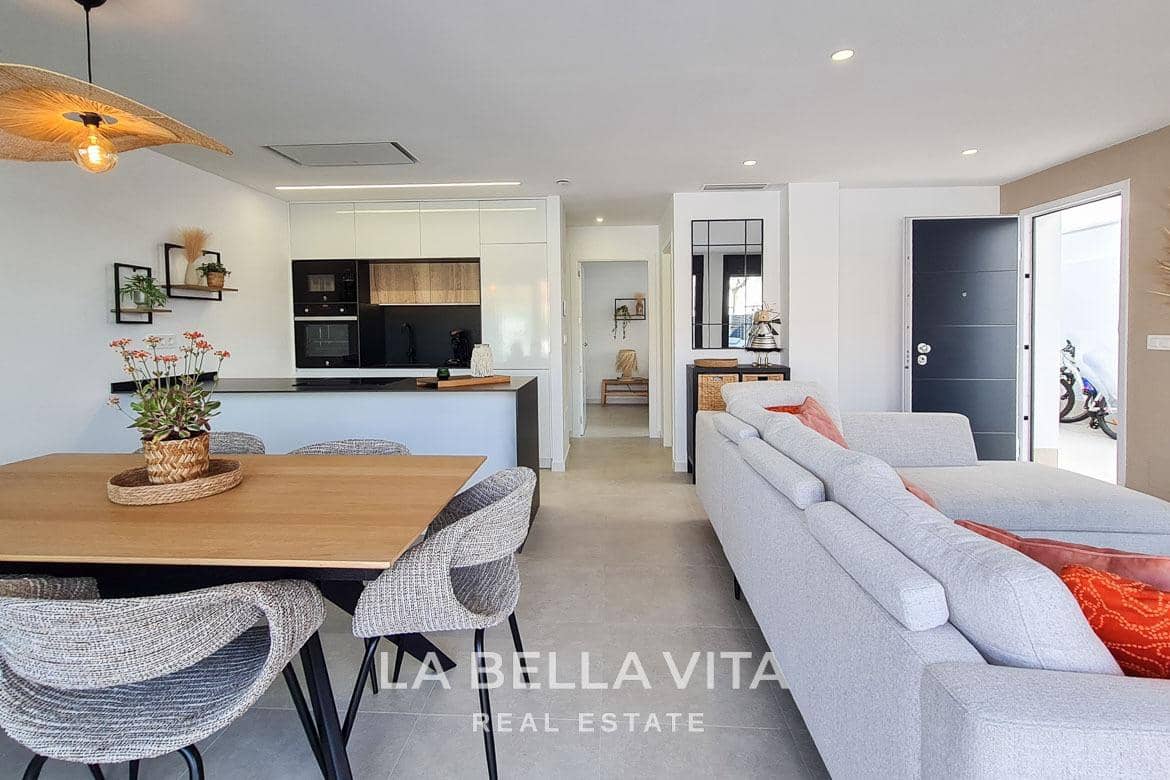 3 sypialnia Willa na sprzedaż w San Pedro del Pinatar z basenem - 439 000 € (Ref: 9375229)