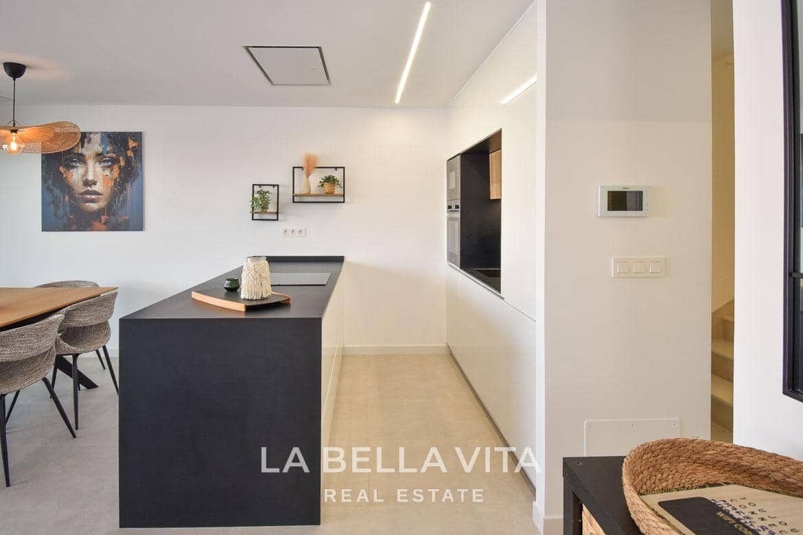 3 sypialnia Willa na sprzedaż w San Pedro del Pinatar z basenem - 439 000 € (Ref: 9375229)