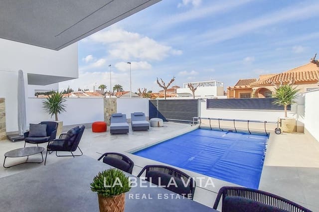 Chalet de 3 habitaciones en San Pedro del Pinatar ciudad, San Pedro del Pinatar en venta con piscina - 439.000 € (Ref: 9375229)