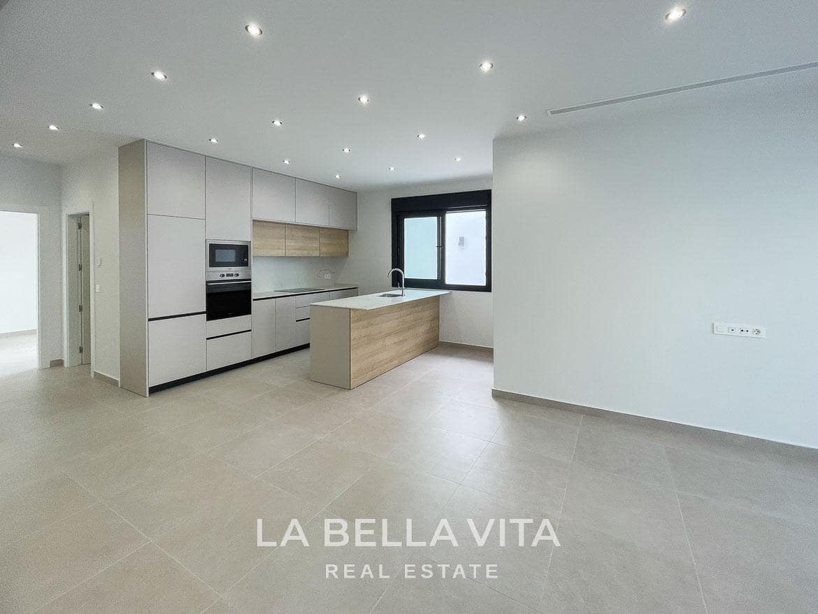 3 bedroom Villa for sale in Almoradi with pool - € 359,900 (Ref: 9375230)