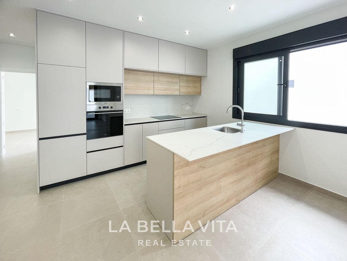 3 bedroom Villa for sale in Almoradi with pool - € 359,900 (Ref: 9375230)