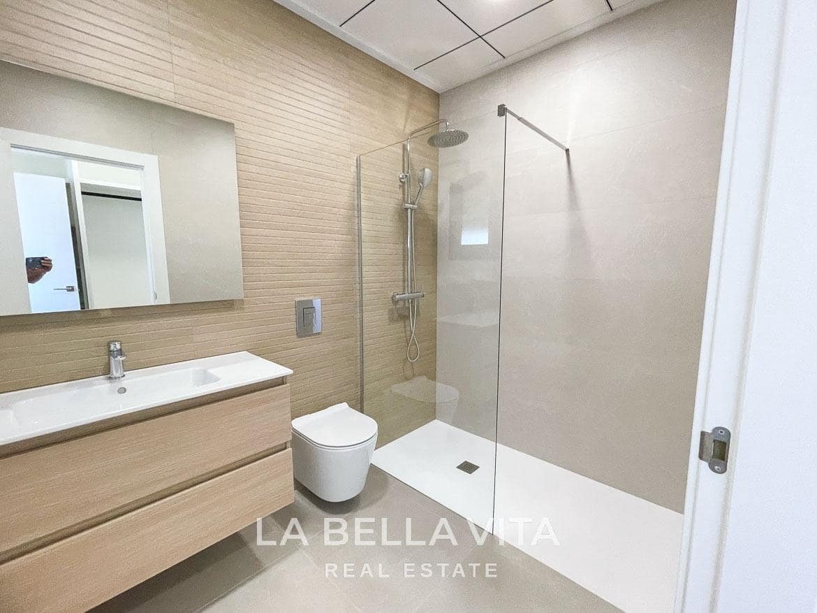 3 bedroom Villa for sale in Almoradi with pool - € 359,900 (Ref: 9375230)