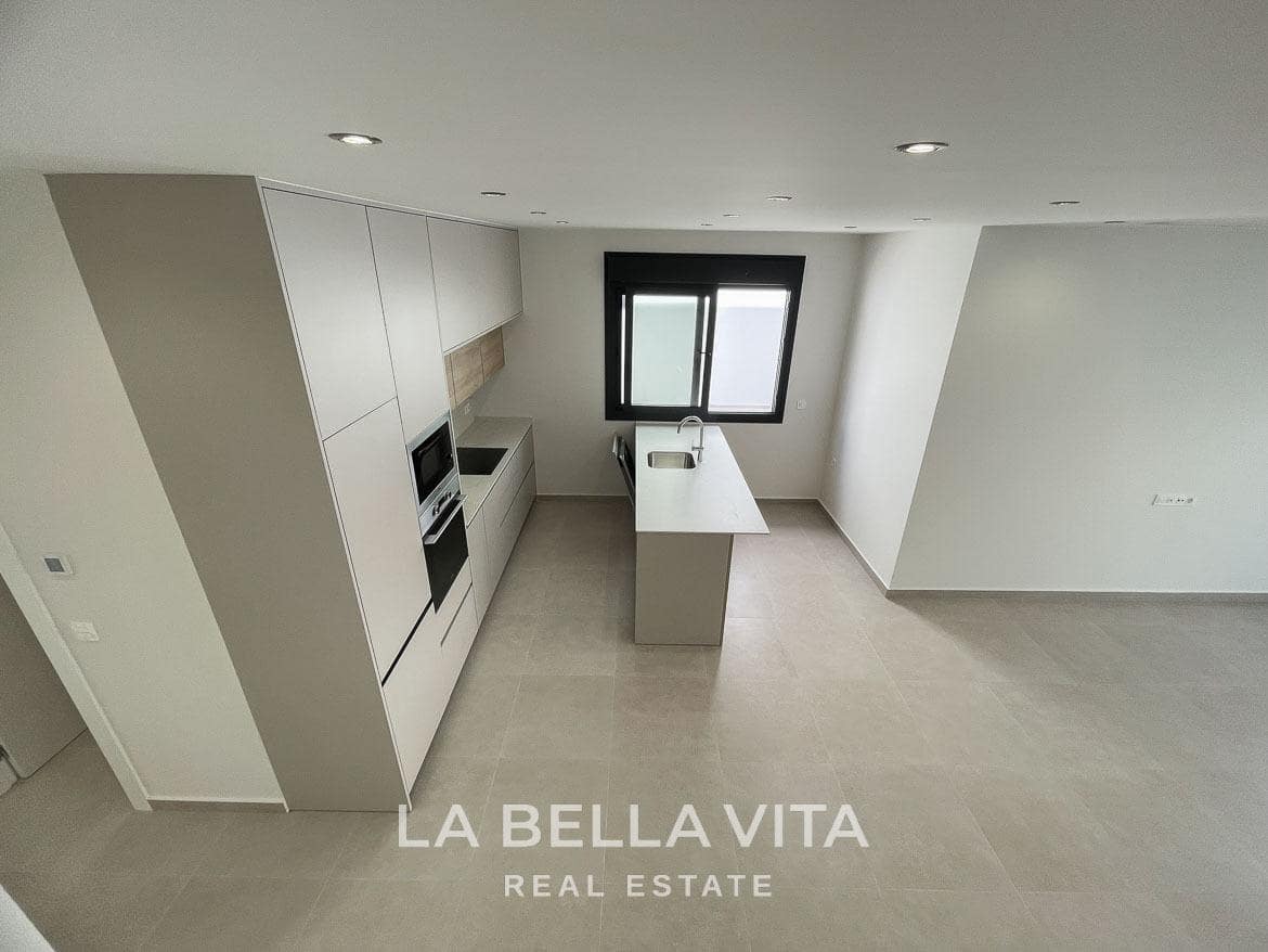 3 bedroom Villa for sale in Almoradi with pool - € 359,900 (Ref: 9375230)