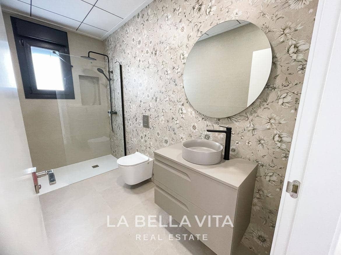 3 bedroom Villa for sale in Almoradi with pool - € 359,900 (Ref: 9375230)