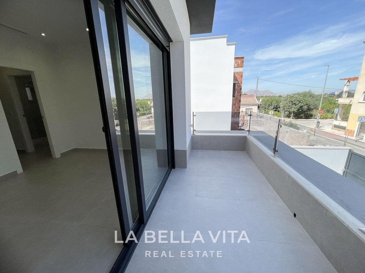 3 bedroom Villa for sale in Almoradi with pool - € 359,900 (Ref: 9375230)