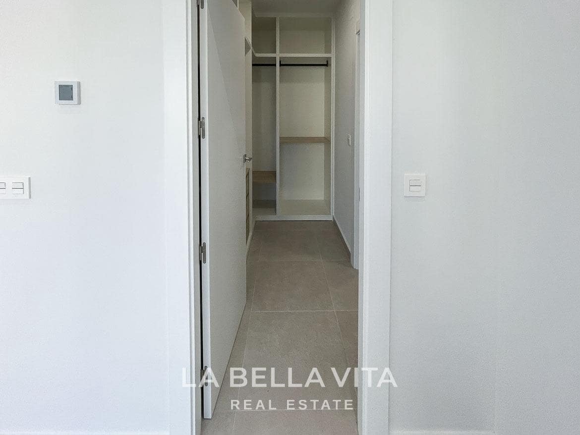 3 bedroom Villa for sale in Almoradi with pool - € 359,900 (Ref: 9375230)