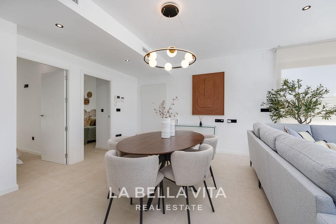 4 chambre Villa/Maison à vendre à Los Alcazares avec piscine garage - 685 000 € (Ref: 9375231)