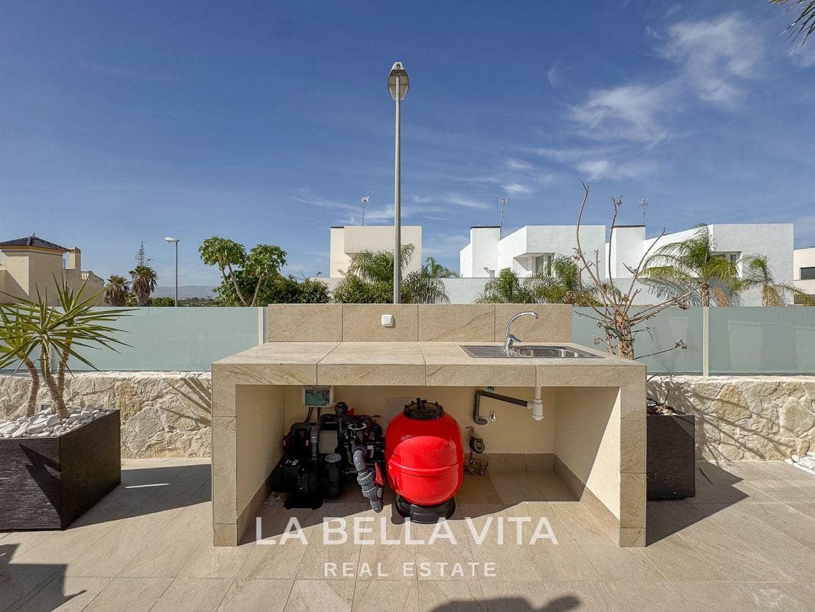 3 soveværelse Villa til salg i Pueblo Lucero med swimmingpool garage - € 480.000 (Ref: 9375233)