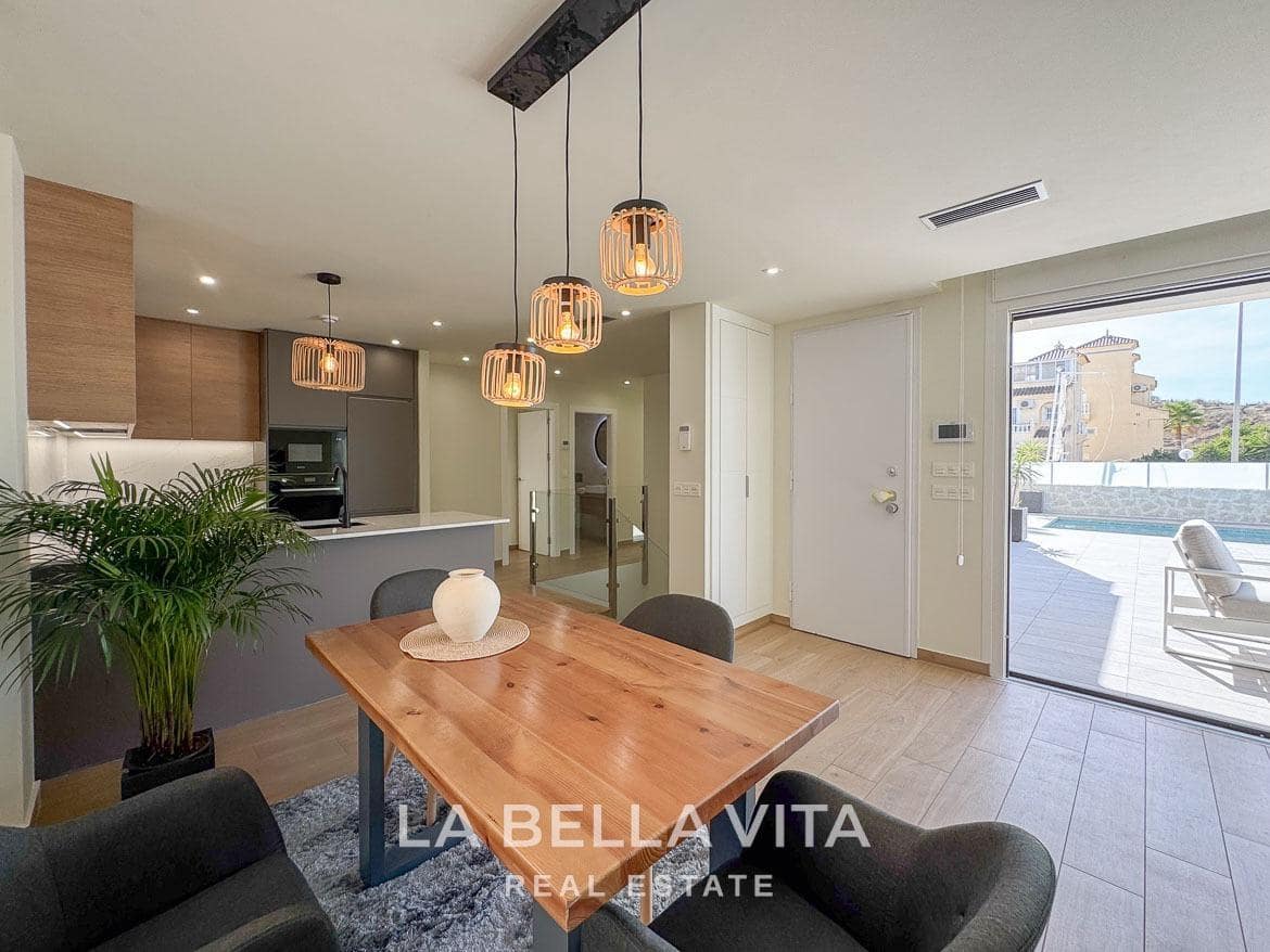 3 soveværelse Villa til salg i Pueblo Lucero med swimmingpool garage - € 480.000 (Ref: 9375233)