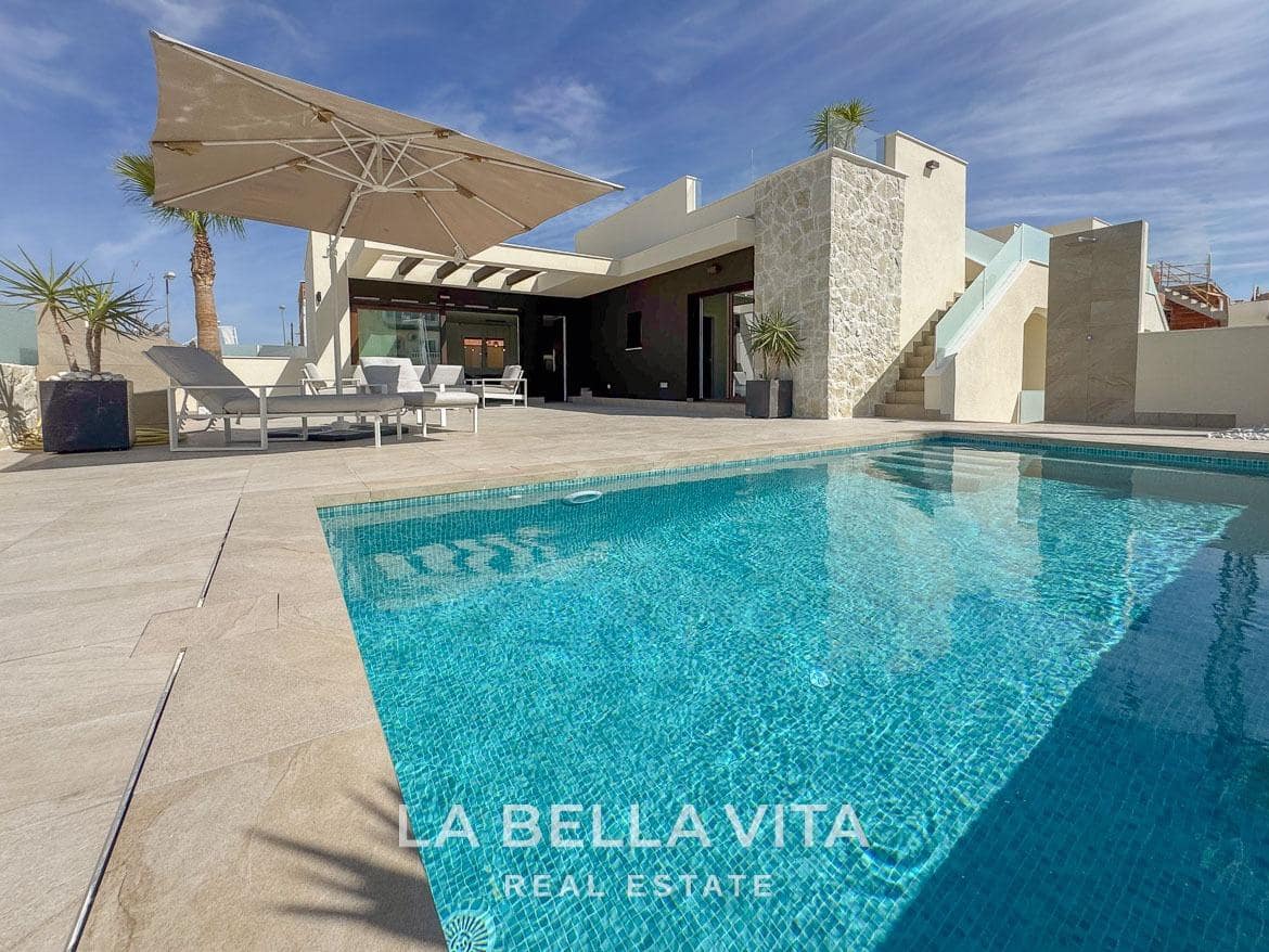 3 soveværelse Villa til salg i Pueblo Lucero med swimmingpool garage - € 480.000 (Ref: 9375233)