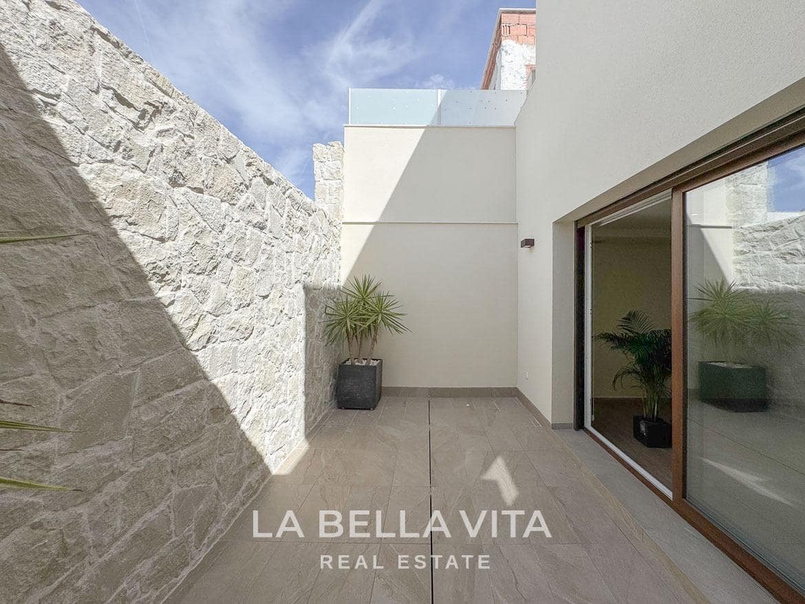 3 soveværelse Villa til salg i Pueblo Lucero med swimmingpool garage - € 480.000 (Ref: 9375233)