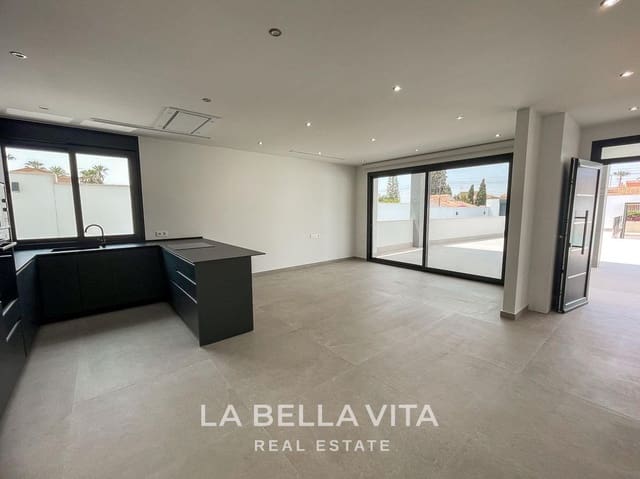 3 makuuhuone Huvila myytävänä paikassa Ciudad Quesada, Rojales mukana uima-altaan 
autotalli - 799 900 € (Ref: 9375234)