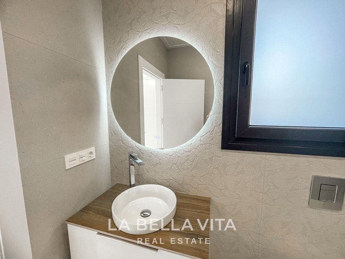 3 soveværelse Villa til salg i Ciudad Quesada med swimmingpool garage - € 799.900 (Ref: 9375234)