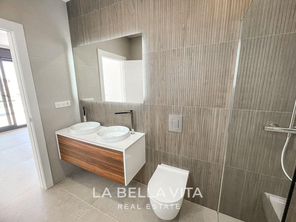 3 soveværelse Villa til salg i Ciudad Quesada med swimmingpool garage - € 799.900 (Ref: 9375234)