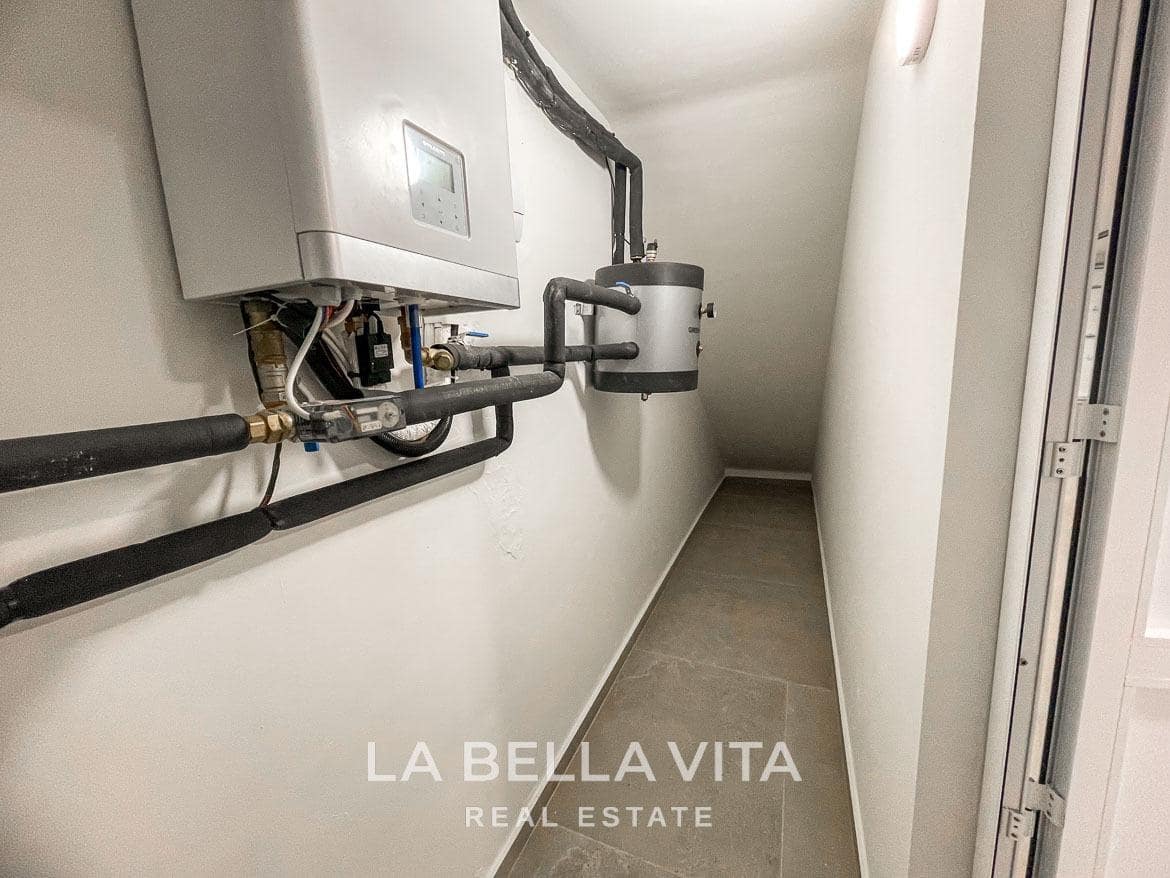 3 soveværelse Villa til salg i Ciudad Quesada med swimmingpool garage - € 799.900 (Ref: 9375234)