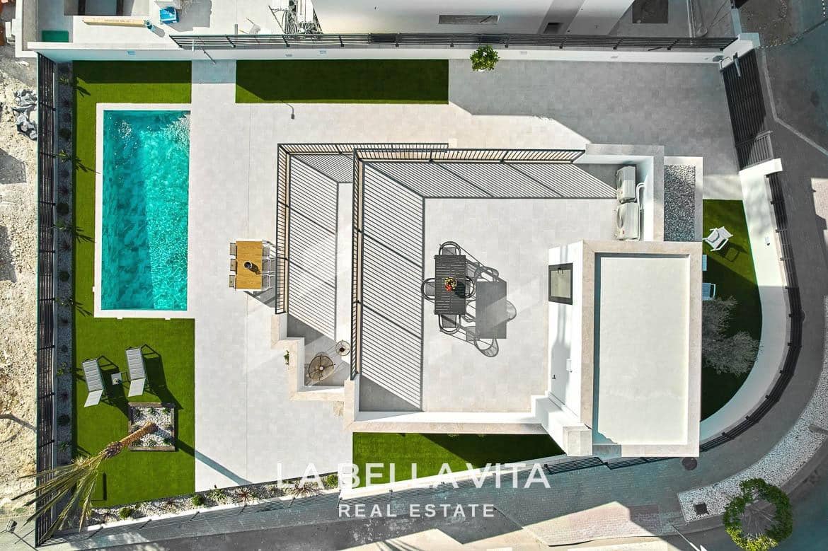 3 bedroom Villa for sale in San Miguel de Salinas with pool - € 649,000 (Ref: 9375235)