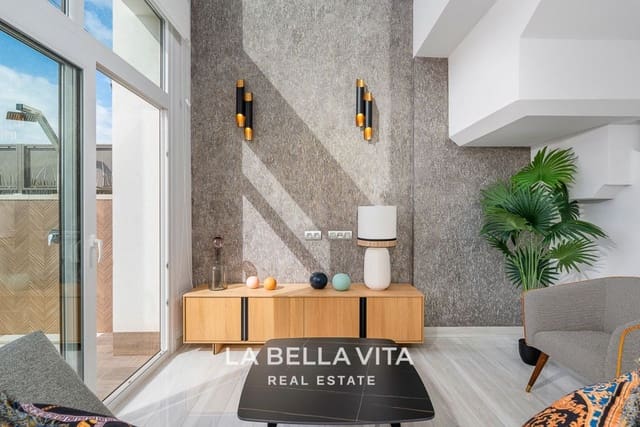 3 sypialnia Willa na sprzedaż w Los Montesinos z basenem - 485 000 € (Ref: 9375236)