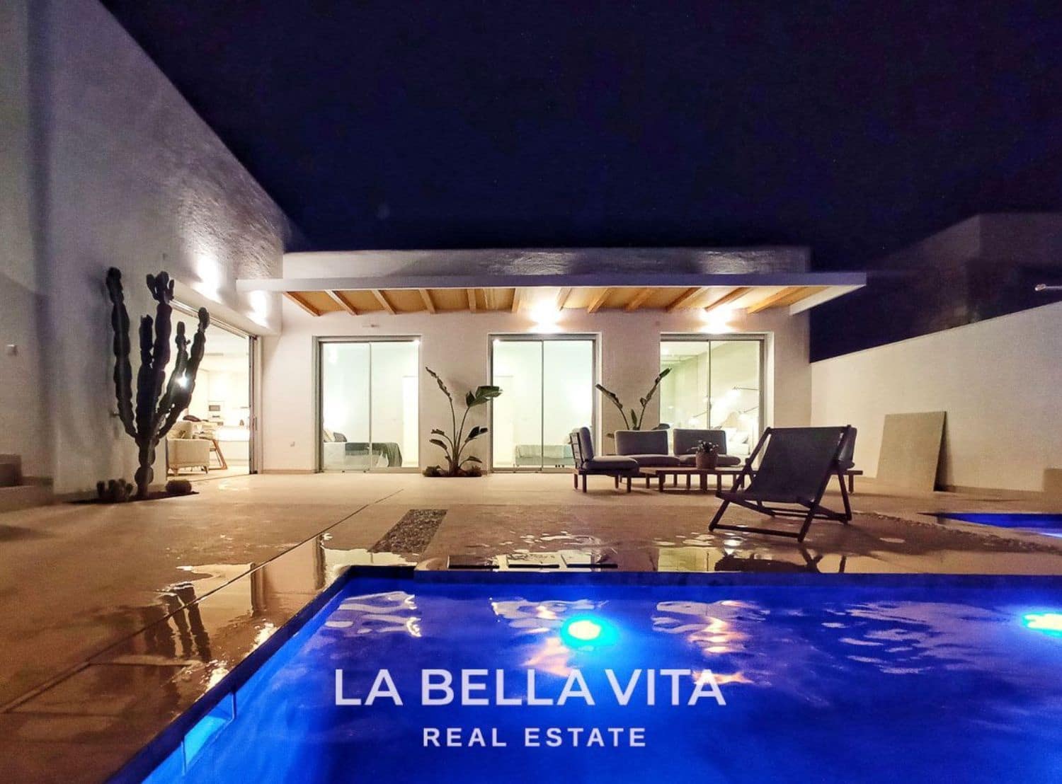 3 Zimmer Villa zu verkaufen in Benijofar mit Pool - 539.000 € (Ref: 9376749)