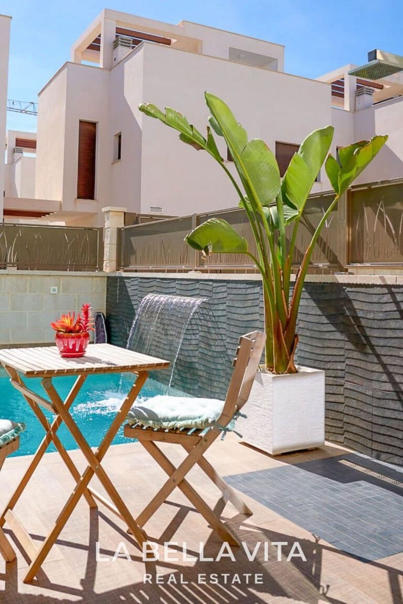 3 camera da letto Villa in vendita in Los Montesinos con piscina - 485.000 € (Rif: 9393967)