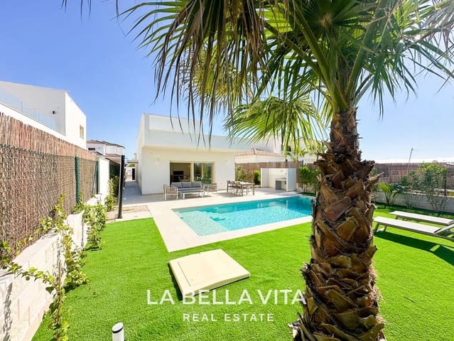 3 bedroom Villa for sale in Los Montesinos with pool - € 439,000 (Ref: 9452836)