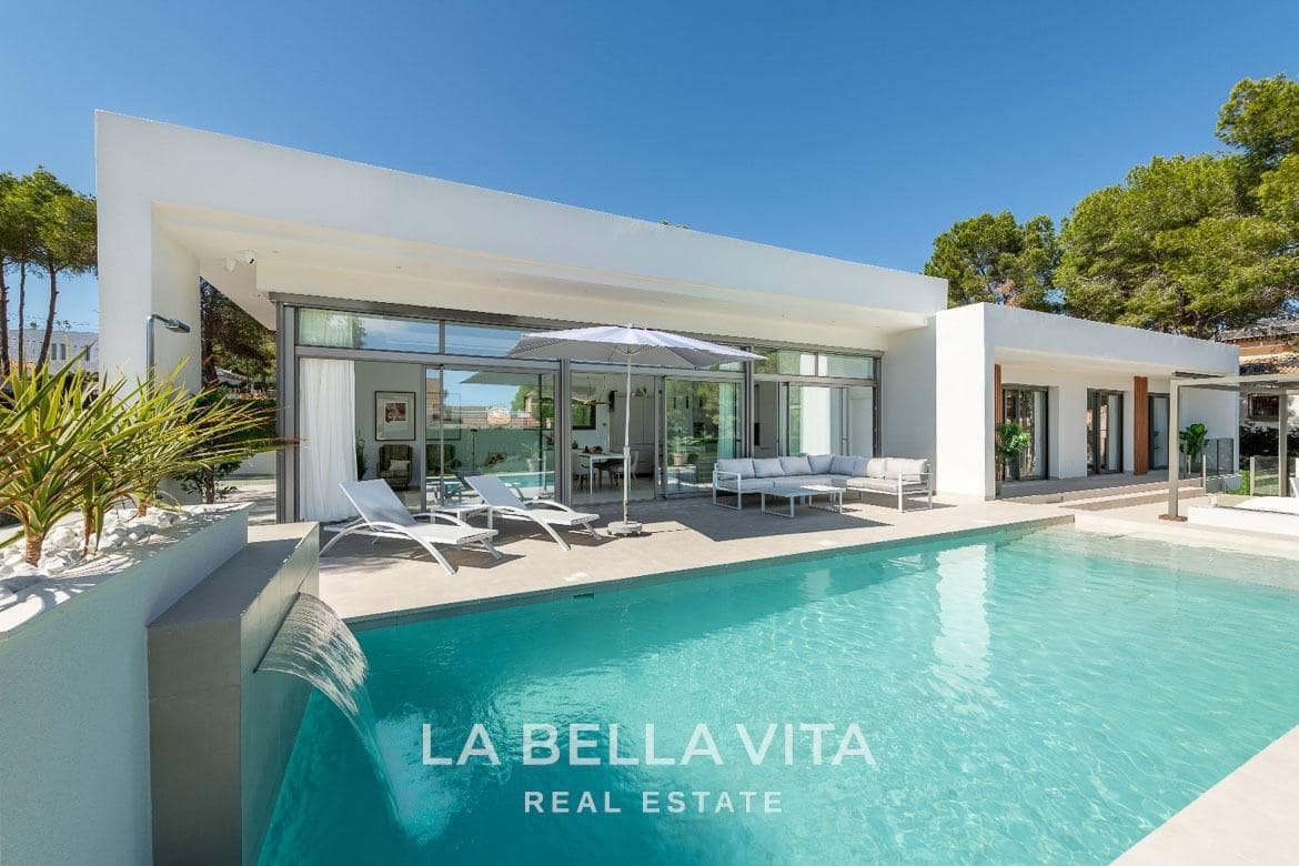 3 camera da letto Villa in vendita in Pinar de Campoverde con piscina garage - 825.000 € (Rif: 9452837)