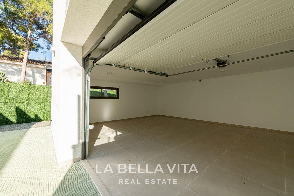 3 camera da letto Villa in vendita in Pinar de Campoverde con piscina garage - 825.000 € (Rif: 9452837)