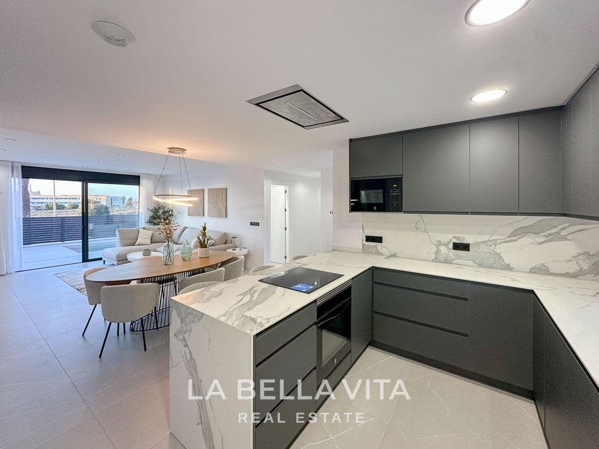 3 quarto Moradia para venda em Aguas Nuevas com piscina garagem - 595 000 € (Ref: 9452838)