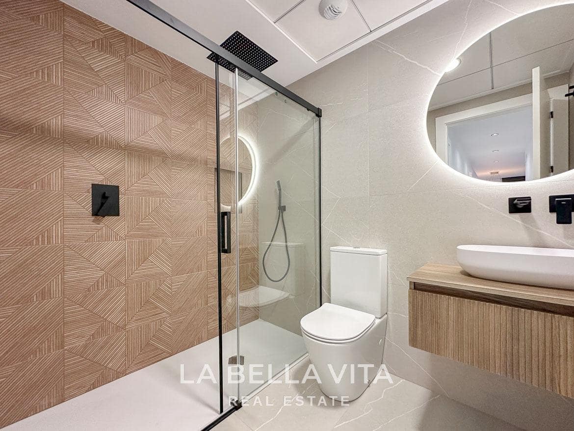 3 quarto Moradia para venda em Aguas Nuevas com piscina garagem - 595 000 € (Ref: 9452838)