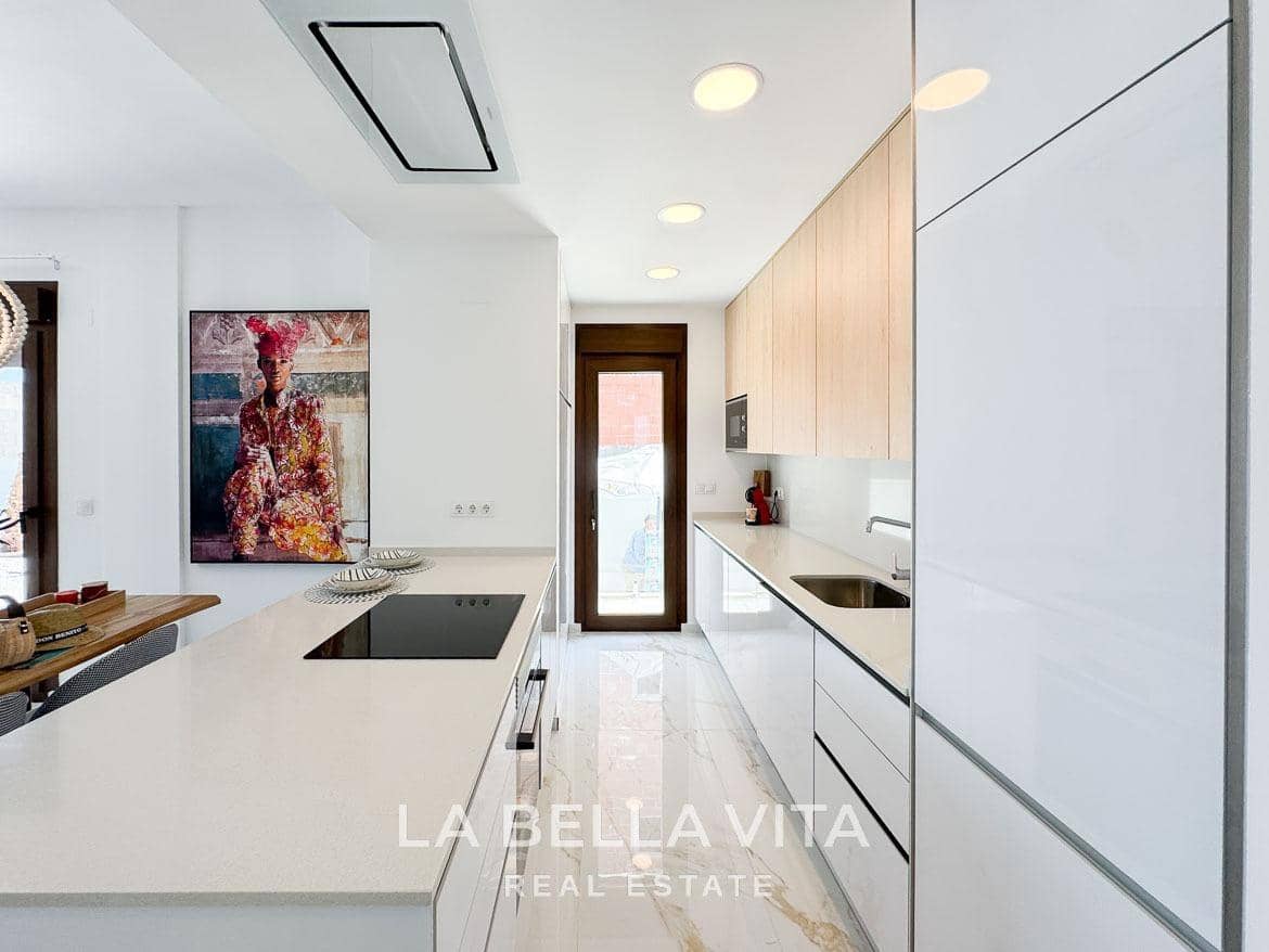 3 sypialnia Willa na sprzedaż w Polop z basenem garażem - 598 000 € (Ref: 9452839)