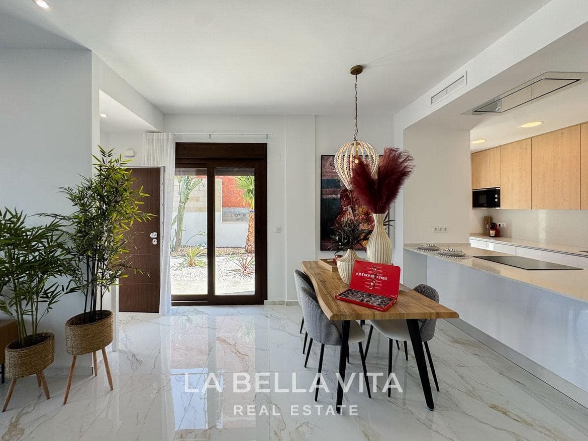 3 sypialnia Willa na sprzedaż w Polop z basenem garażem - 598 000 € (Ref: 9452839)