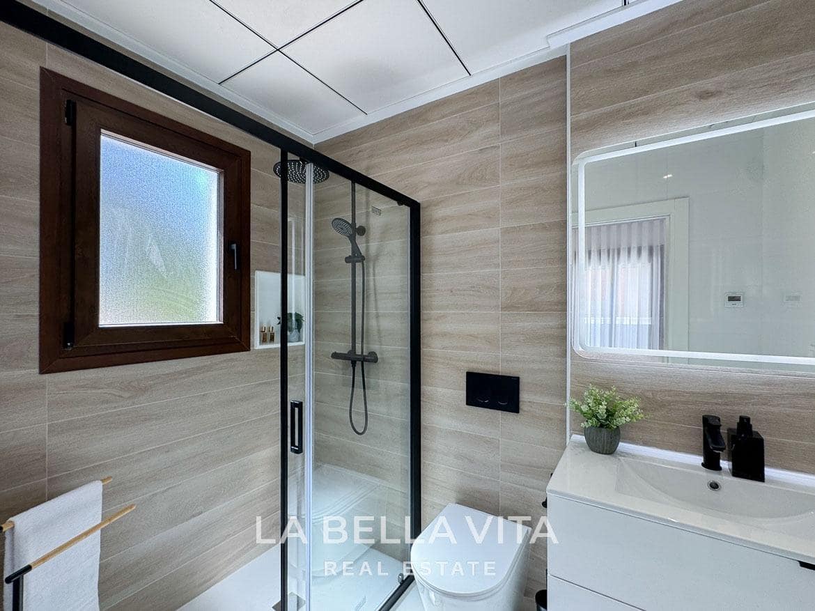 3 sypialnia Willa na sprzedaż w Polop z basenem garażem - 598 000 € (Ref: 9452839)